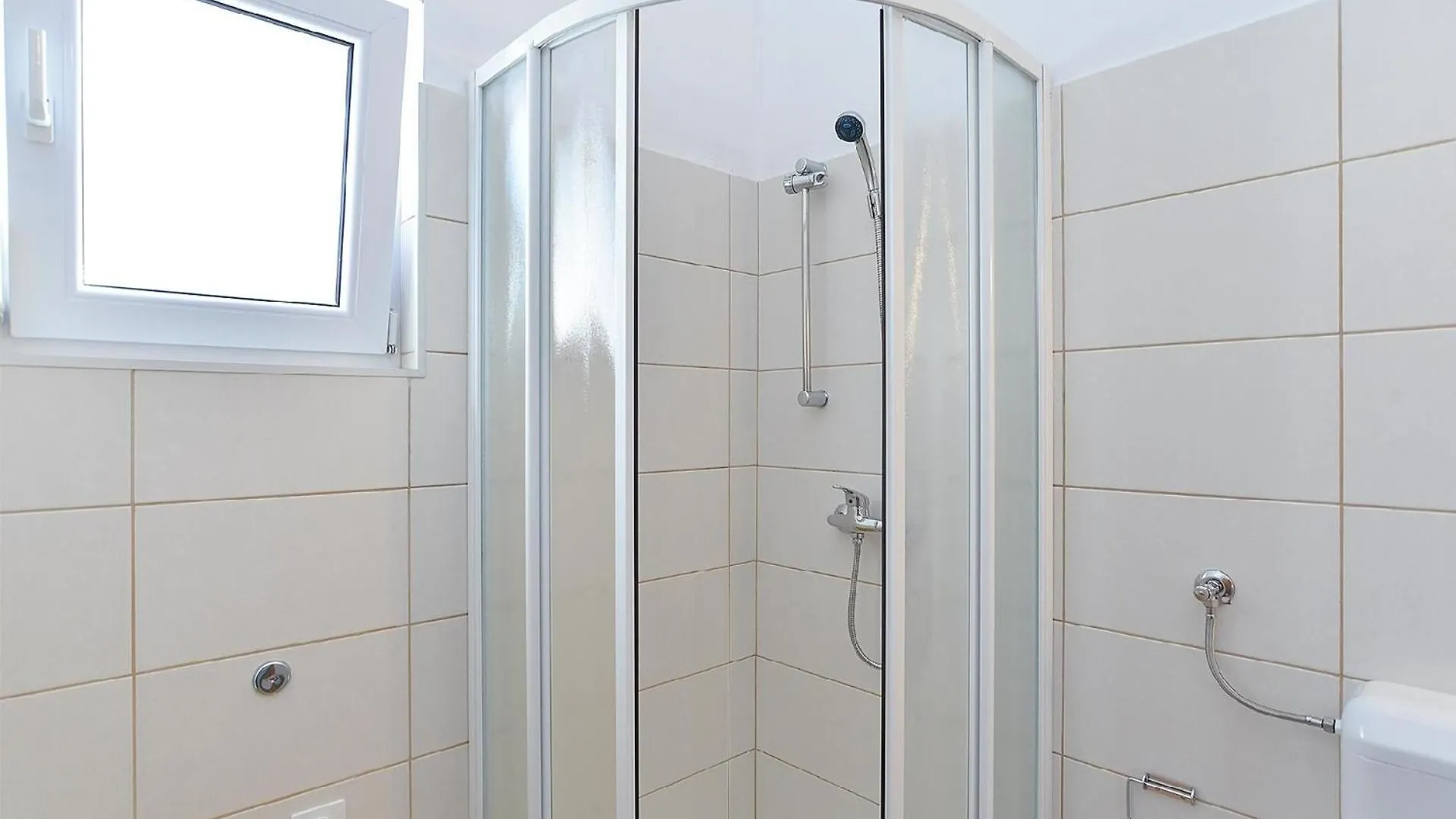 Ferienwohnung Fuer 2 Personen Ca 45 Qm In Stinjan, Istrien Istrische Riviera Lägenhet