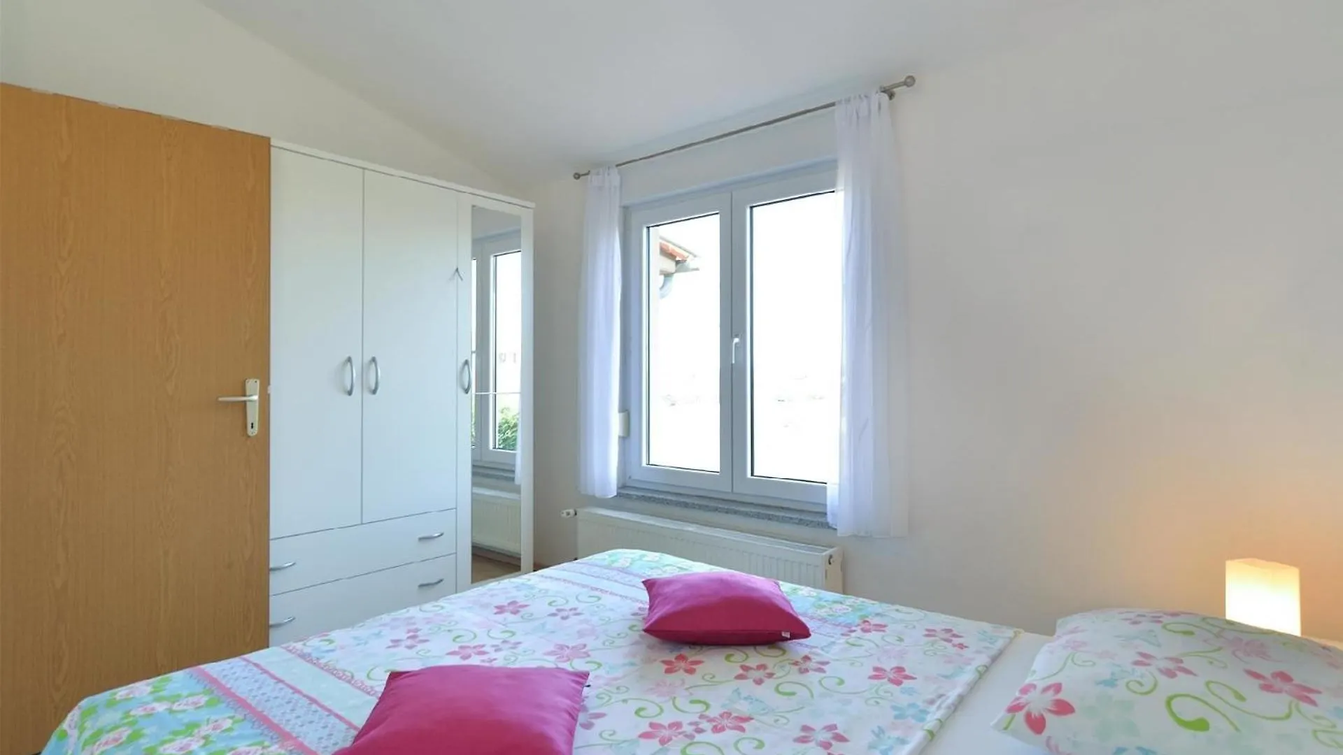 Ferienwohnung Fuer 2 Personen Ca 45 Qm In Stinjan, Istrien Istrische Riviera Lägenhet Štinjan